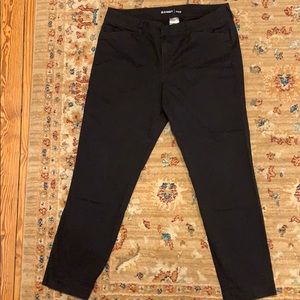 Old Navy Pixie Women’s Chinos - size 10